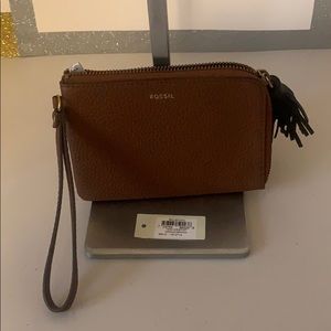 Small leather Fossil wristlet